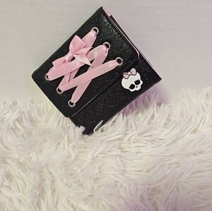 NWOT Monster High Skullette Lace Up Mini Wallet Back & Pink